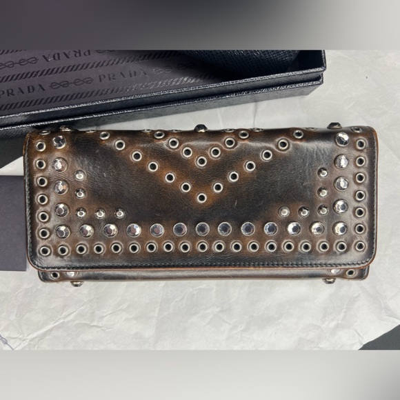 Authentic Prada Wallet - Picture 4 of 13